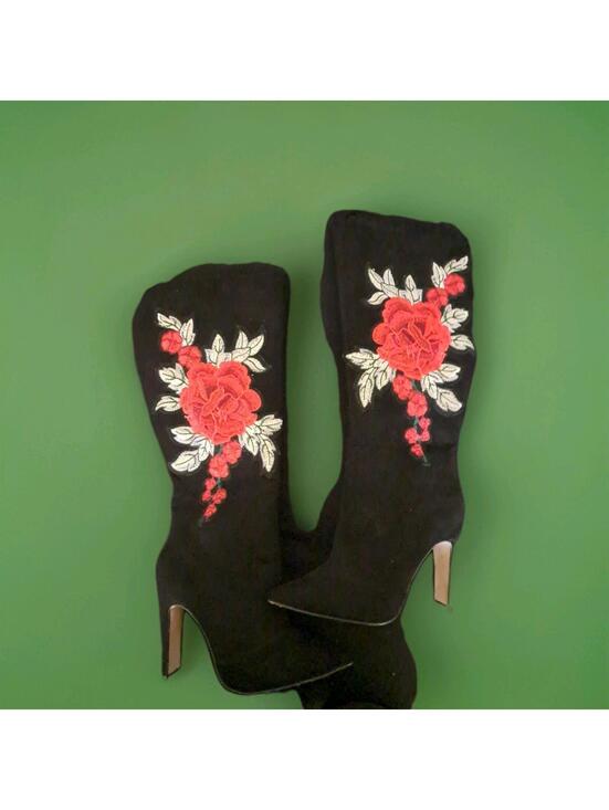 Shoes - Mexican Womens Boots "Andrea" Size 7.5 Floral Embroidery . Used